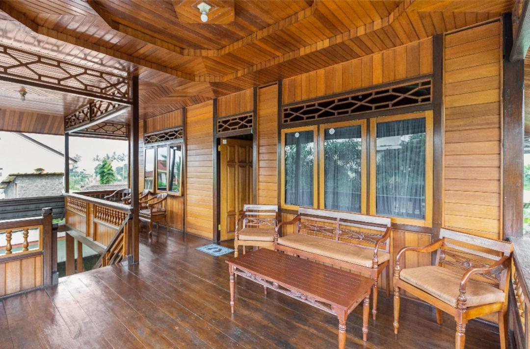 Villa Anjung Balak Чісаруа Екстер'єр фото